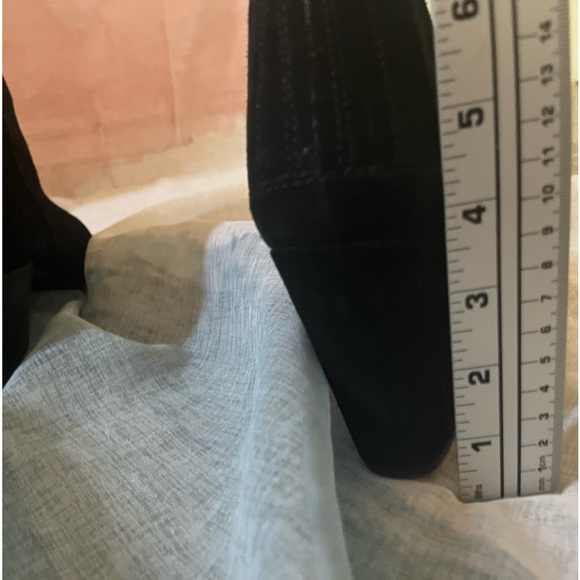 Kensie Black Block Booties 🌵7.5 - Picture 4 of 15